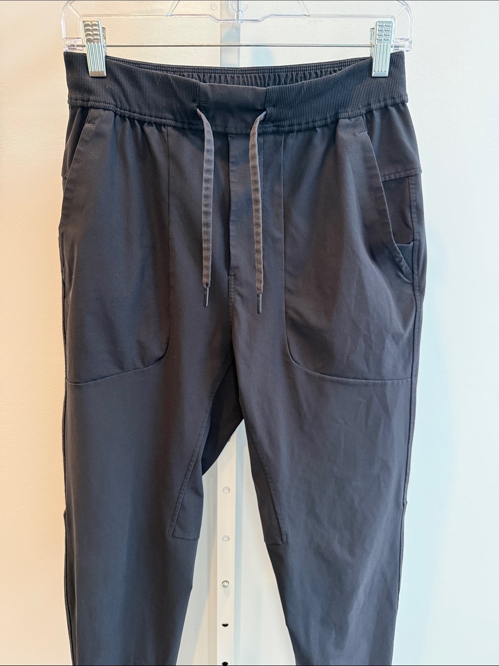 lululemon athletica Black Men's Jogger Sweatpants in - Depth Size S - Picture 3 of 11